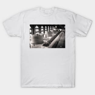 Historic Niagara Power Plant Generators 2 T-Shirt